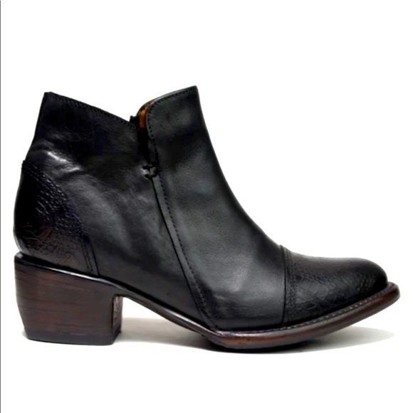 SUTRO FOOTWEAR Jones handcrafted leather boots - Picture 1 of 11